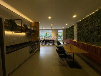 Image 13 - 1032663
