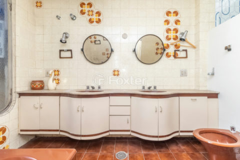 Image 35 - 1032664