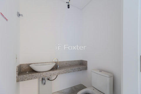 Image 16 - 1032665