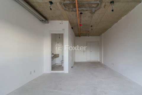 Image 2 - 1032665