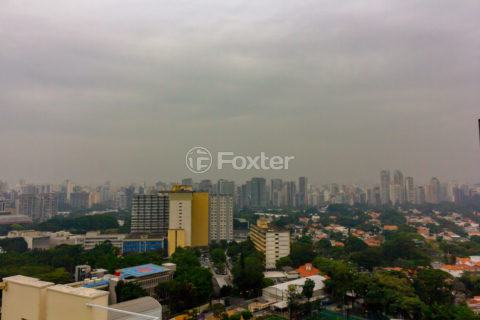 Image 35 - 1032674