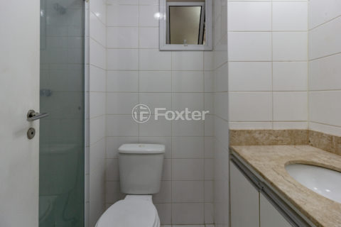 Image 6 - 1032674