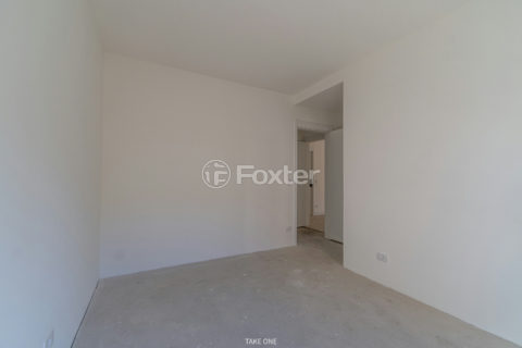 Image 40 - 1032675