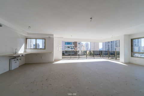 Image 28 - 1032675