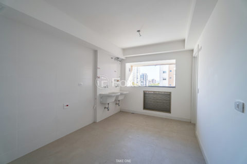 Image 58 - 1032675