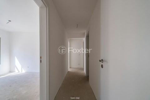 Image 42 - 1032675