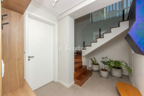 Image 41 - 1032676