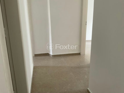 Image 27 - 1032677