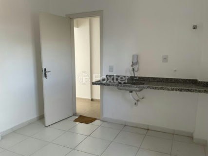 Image 35 - 1032677
