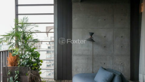 Image 38 - 1032678