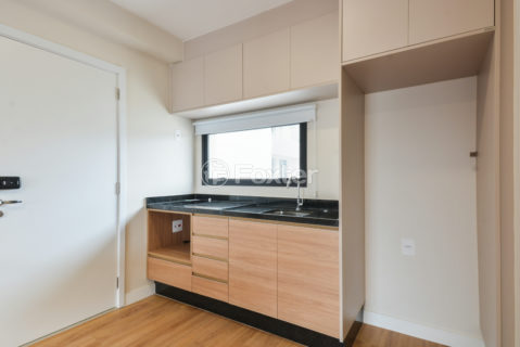Image 16 - 1032681
