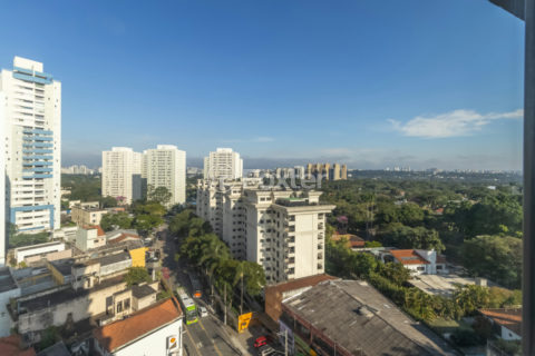Image 29 - 1032685