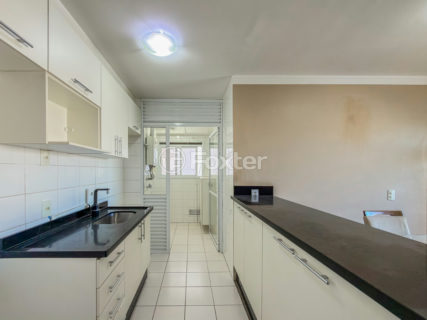 Image 32 - 1032693