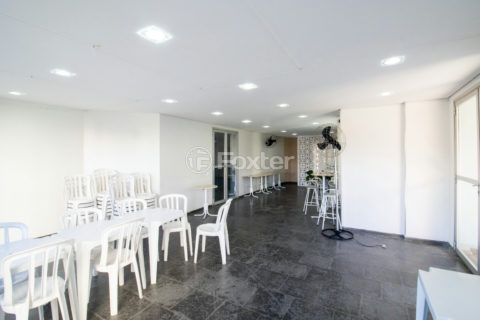 Image 43 - 1032695