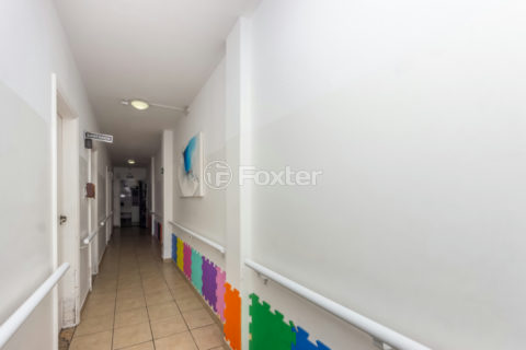 Image 30 - 1032697