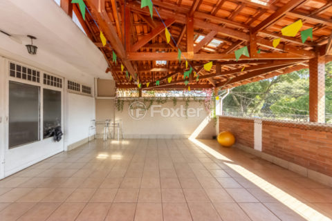 Image 33 - 1032697