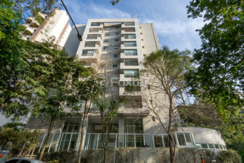 Image 42 - 1032703