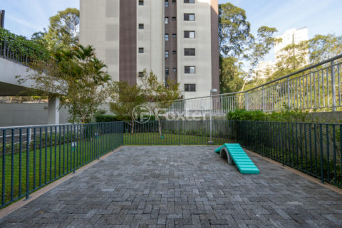 Image 32 - 1032703