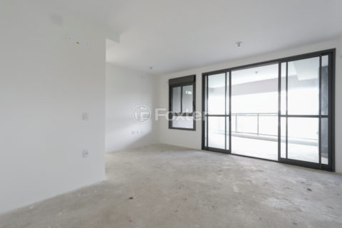 Image 4 - 1032712