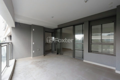 Image 11 - 1032712