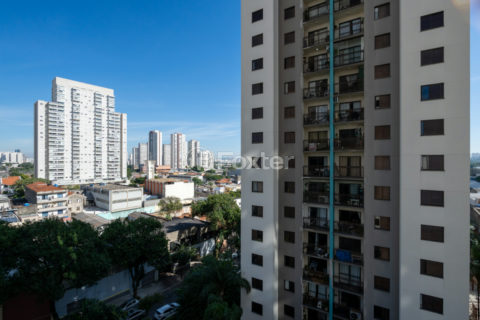 Image 20 - 1032719