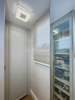 Image 37 - 1032720