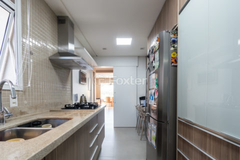 Image 43 - 1032721