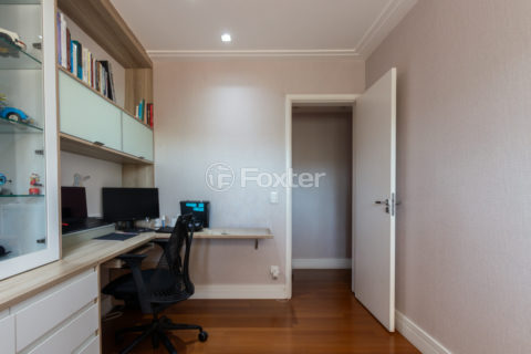 Image 40 - 1032721