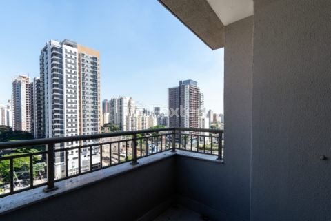 Image 7 - 1032730