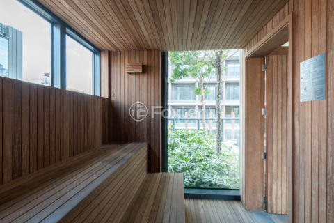 Image 68 - 1032734