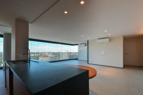 Image 32 - 1032734