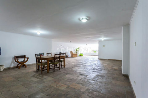 Image 25 - 1032738