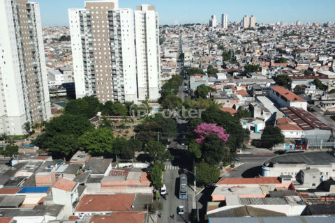 Image 30 - 1032741