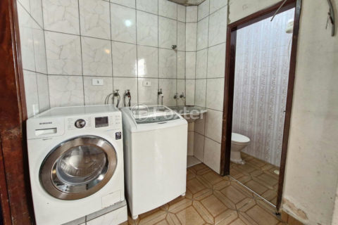 Image 19 - 1032741