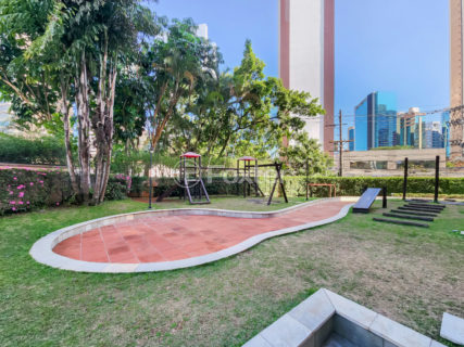 Image 32 - 1032747