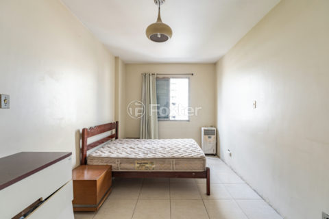 Image 33 - 1032754
