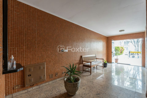 Image 2 - 1032754