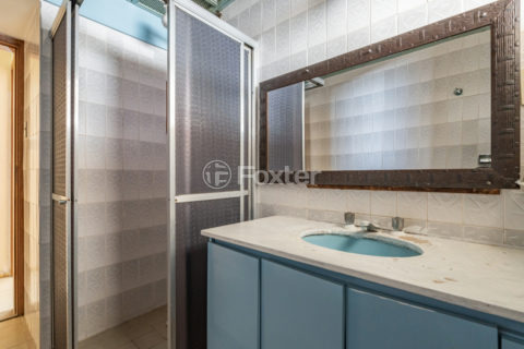 Image 40 - 1032754