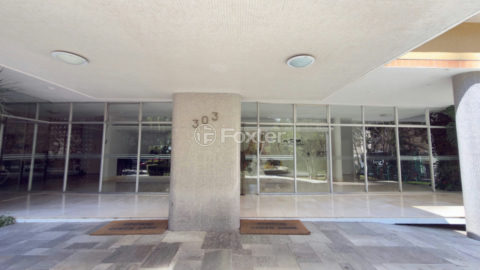 Image 7 - 1032758