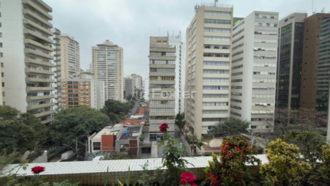 Image 24 - 1032758