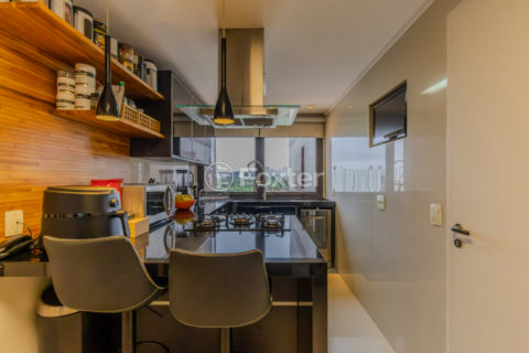 Image 30 - 1032761