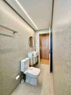Image 38 - 1032763