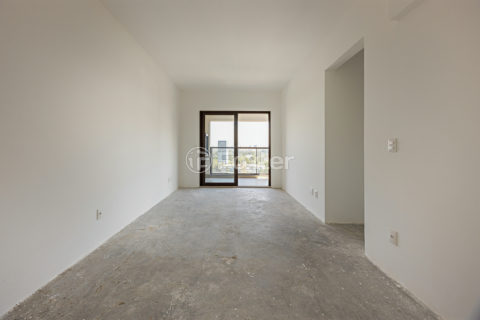 Image 33 - 1032767