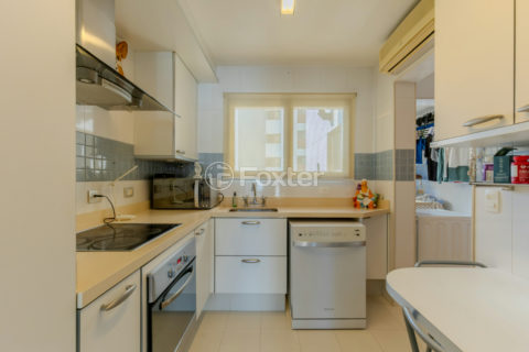Image 27 - 1032768