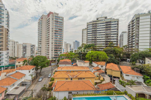 Image 15 - 1032771