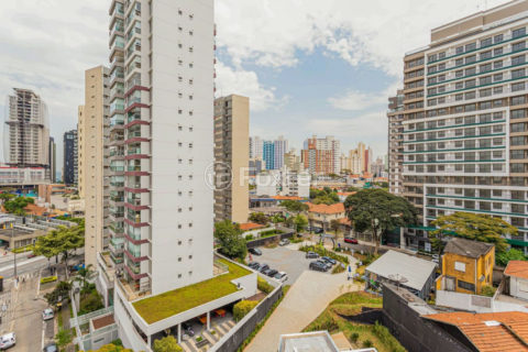 Image 24 - 1032771
