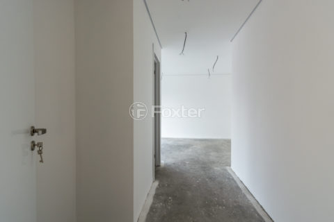 Image 29 - 1032777
