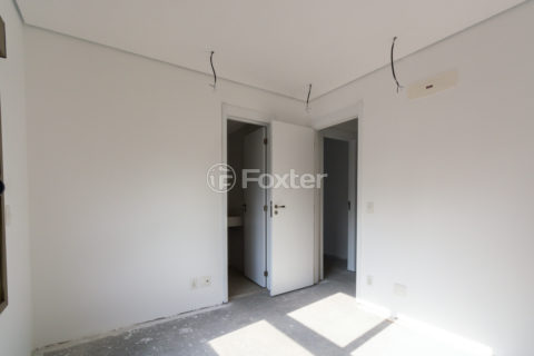 Image 28 - 1032777