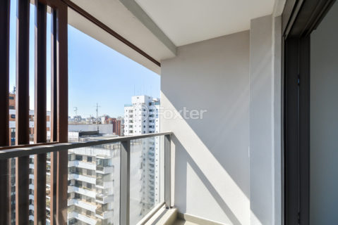 Image 4 - 1032784
