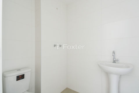 Image 23 - 1032784